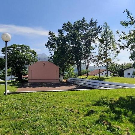 Chambre d'hôtes avec piscine au calme dans maison Basque Ascain Exterior foto